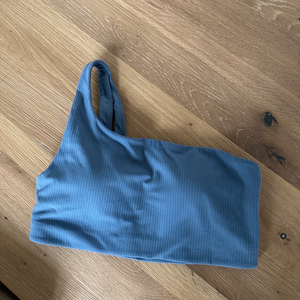 Lululemon Ribbed Nulu Asymmetrical Yoga Bra